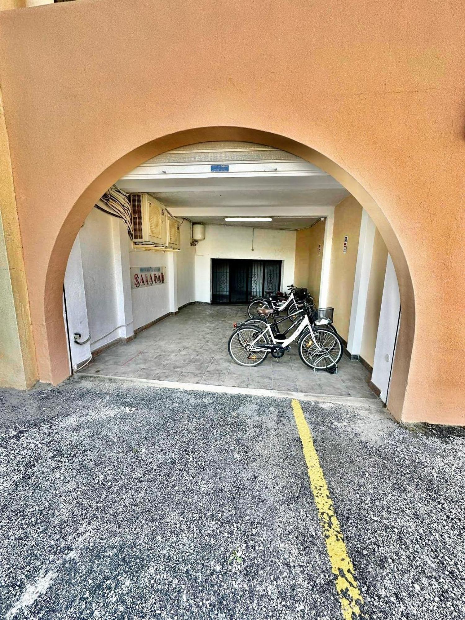 Apartamento Dulce & Saladar Calp Exterior foto